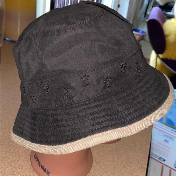 エルメス HERMES CHAPEAUX MOTSCH バケットハット　ブラック エルメス HERMES CHAPEAUX MOTSCH バケットハット ブラック エルメス